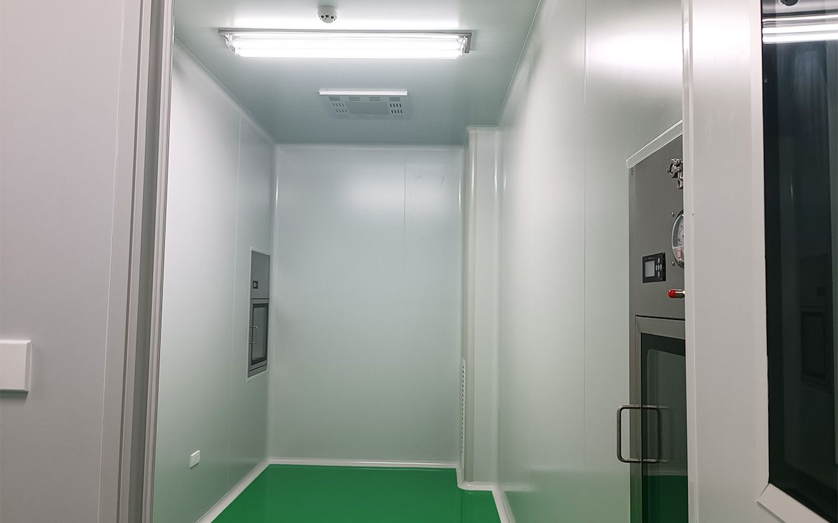 The Indispensable Role of HEPA Boxes in Pharmaceutical Cleanrooms
