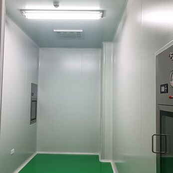 The Indispensable Role of HEPA Boxes in Pharmaceutical Cleanrooms